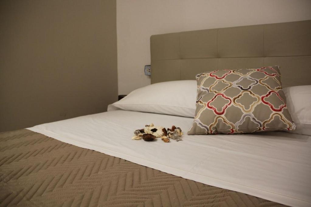 Residenza Suarez Bed & Breakfast Napoli Ngoại thất bức ảnh