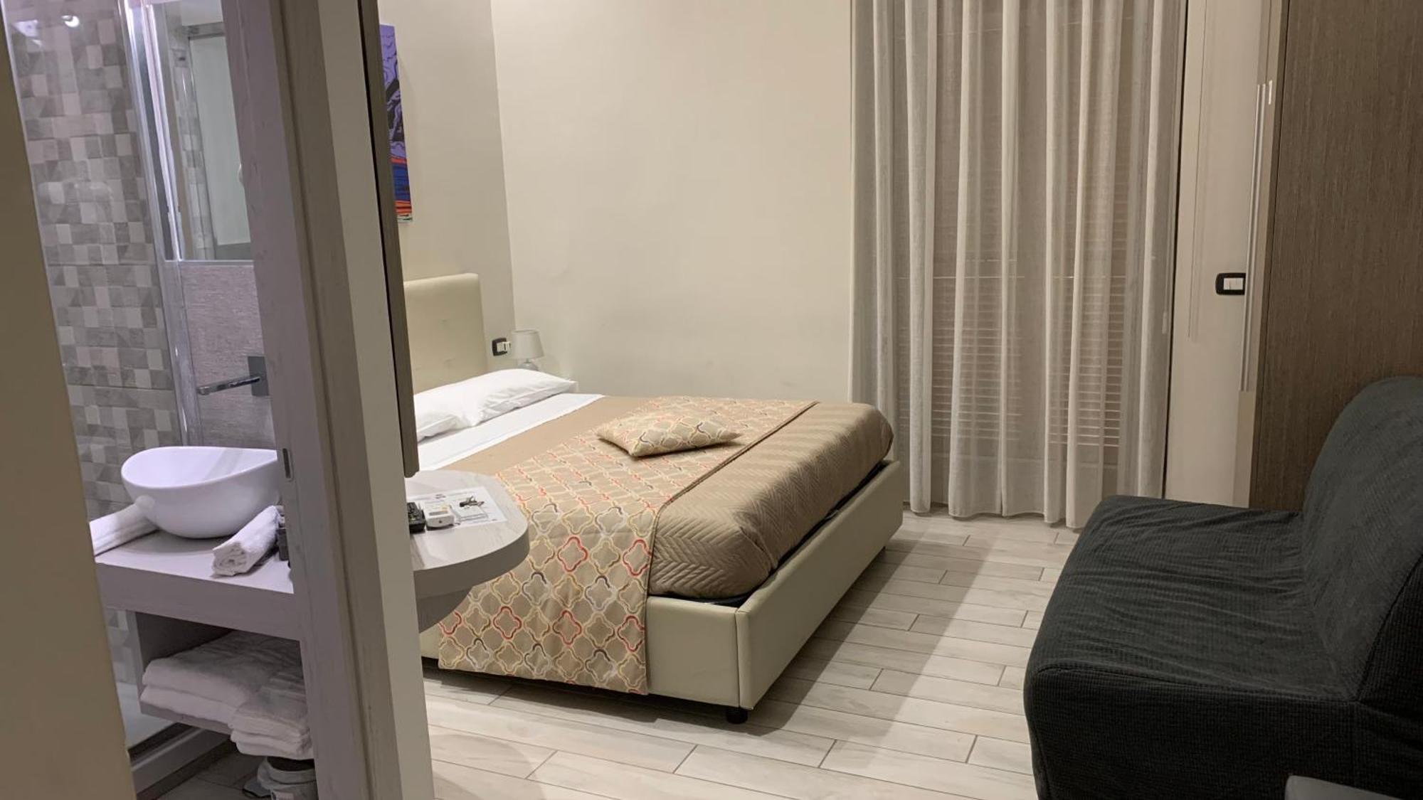 Residenza Suarez Bed & Breakfast Napoli Ngoại thất bức ảnh